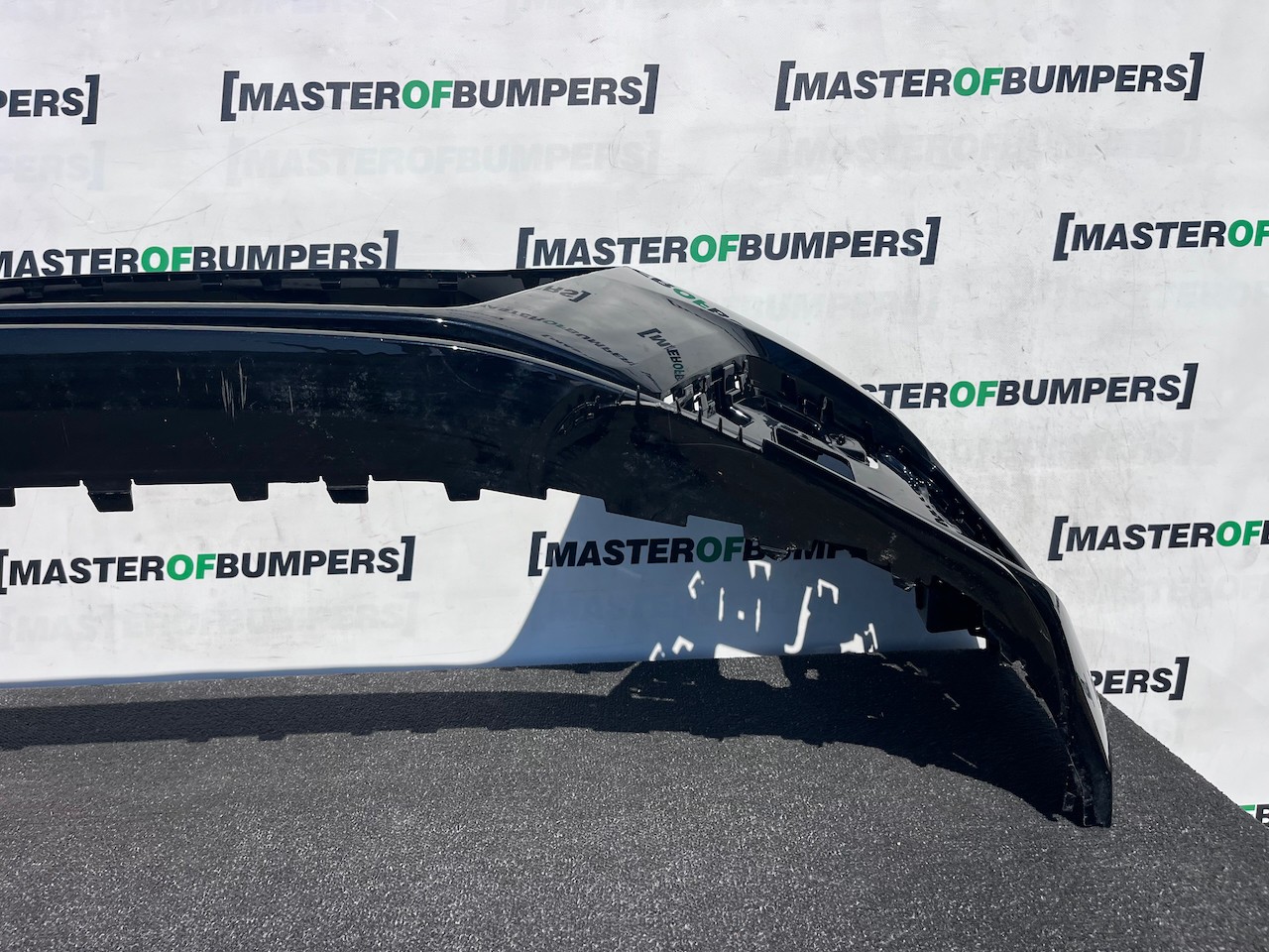 Audi A1 Technik Se Hatchback 2019-2023 Front Bumper No Jets Genuine [a44]
