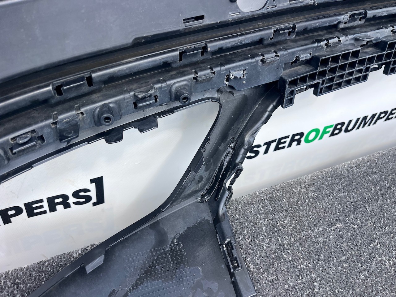 Audi Q8 S Line 4m8 Suv 2019-2022 Rear Bumper 6 Pdc Genuine [a52]