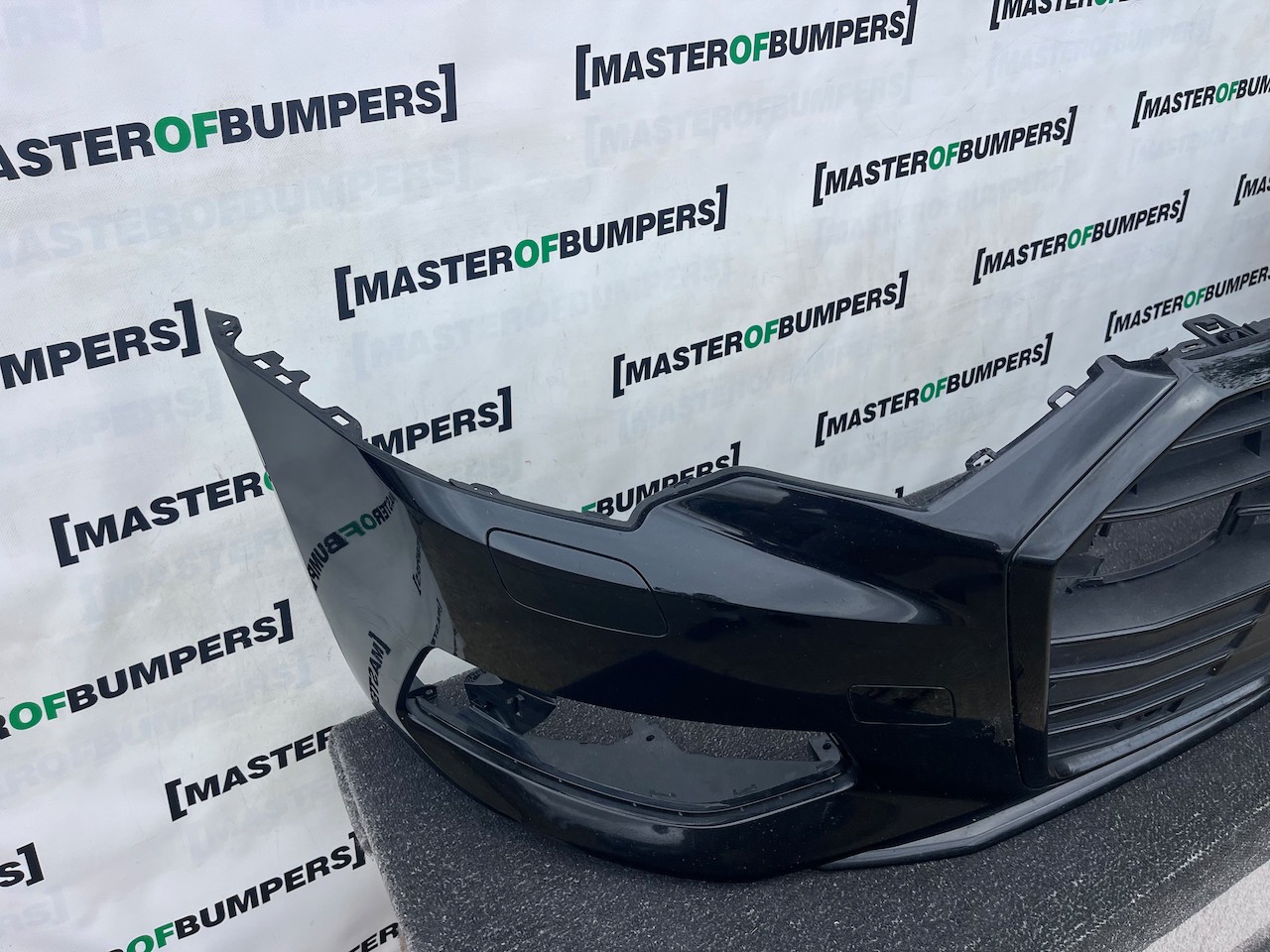 Audi A6 Se Sport C8 Saloon Estate 2019-2023 Front Bumper 6 Pdc Genuine [a54]