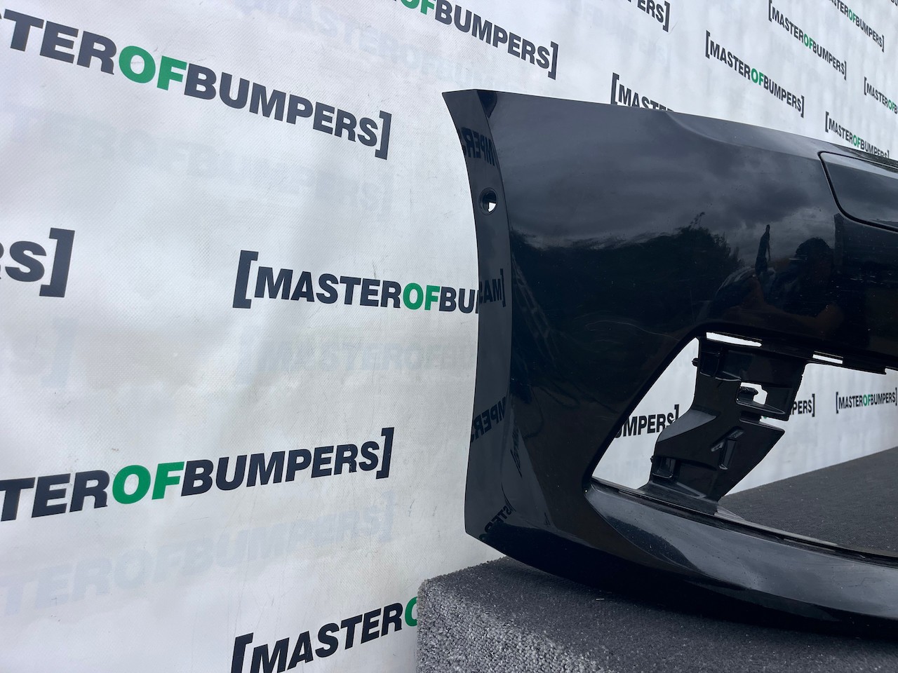 Audi A6 Se Sport C8 Saloon Estate 2019-2023 Front Bumper 6 Pdc Genuine [a54]