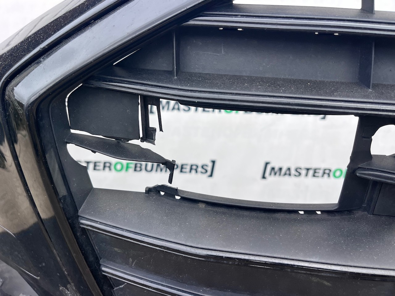 Audi A6 Se Sport C8 Saloon Estate 2019-2023 Front Bumper 6 Pdc Genuine [a54]