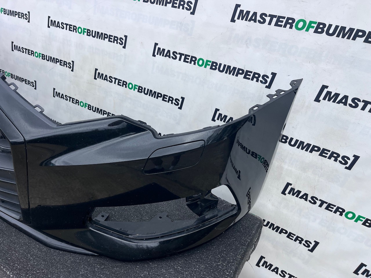 Audi A6 Se Sport C8 Saloon Estate 2019-2023 Front Bumper 6 Pdc Genuine [a54]