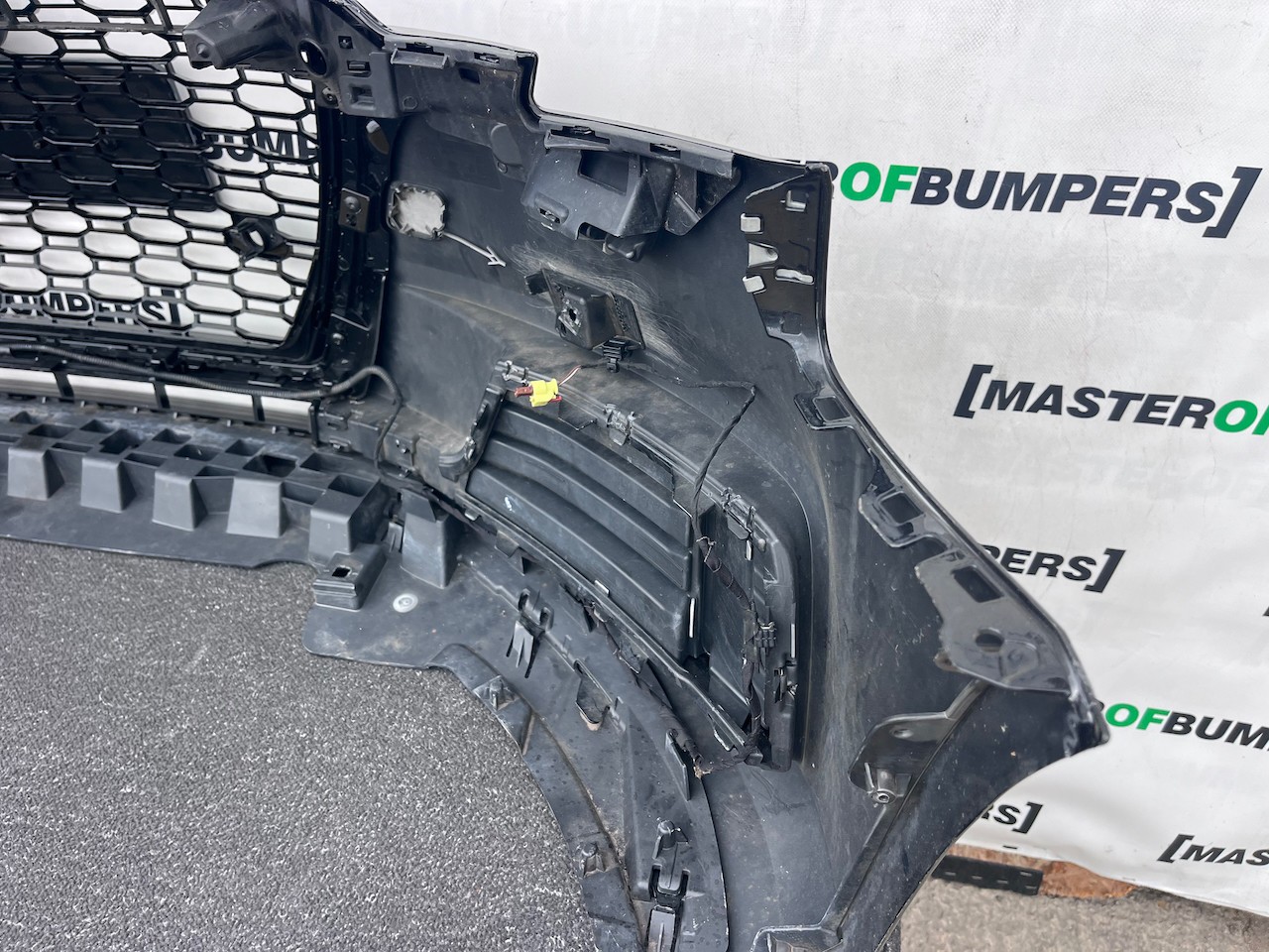 Audi A3 Se Hatchback Lift 2016-2019 Front Bumper No Pdc Jets Genuine [a965]