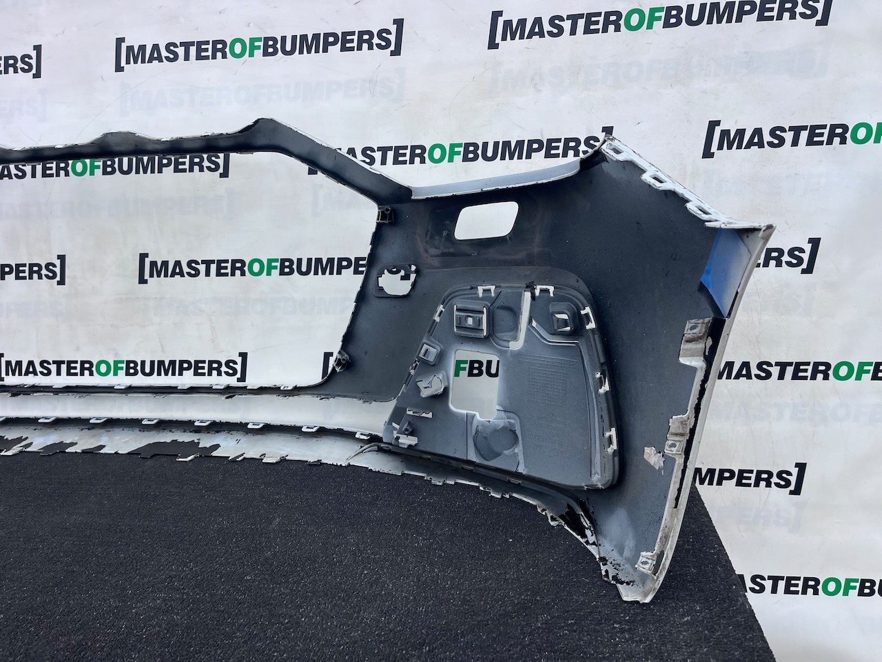 Audi A1 Technik Se Hatchback Mk2 2019-2023 Front Bumper Jets Genuine [a60]