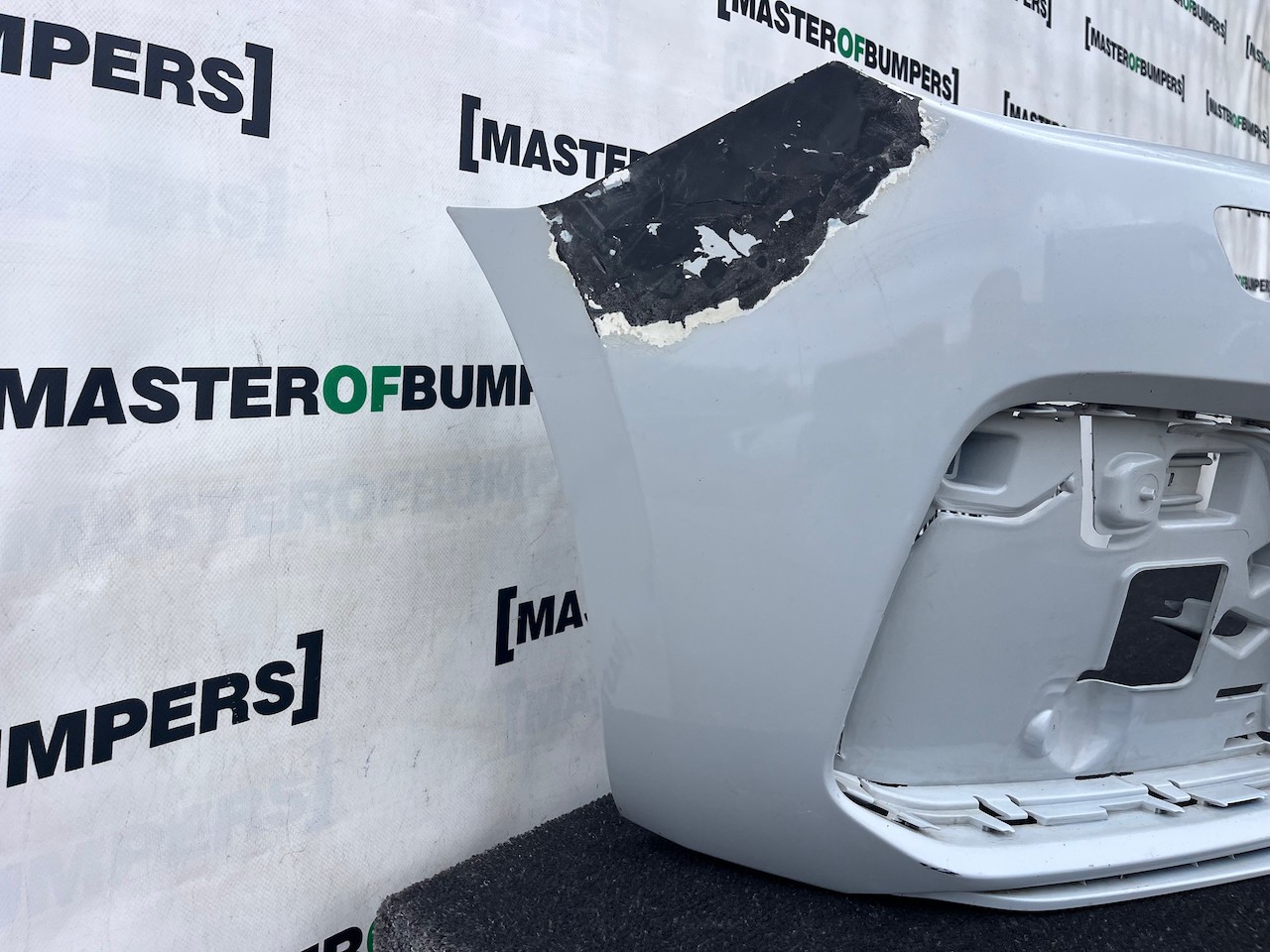 Audi A1 Technik Se Hatchback Mk2 2019-2023 Front Bumper Jets Genuine [a60]