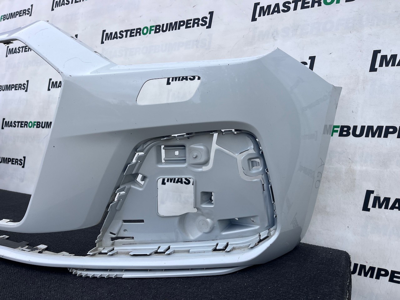 Audi A1 Technik Se Hatchback Mk2 2019-2023 Front Bumper Jets Genuine [a60]