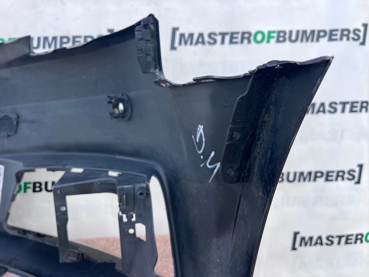 Audi A4 Se Sport Saloon Avant 2016-2018 Front Bumper 4 Pdc No Jets Genuine [a95]