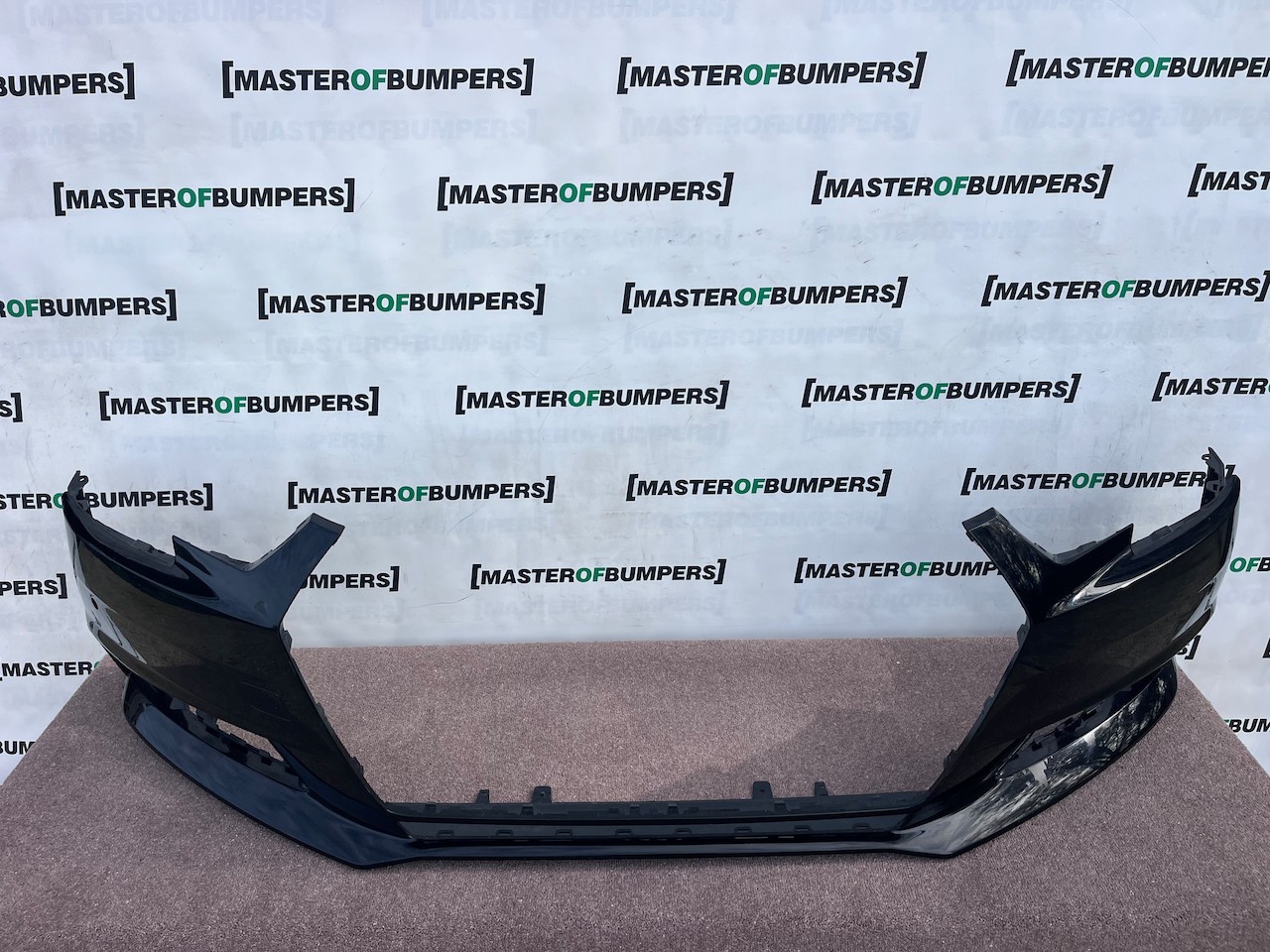Audi A4 Se Sport Saloon Avant 2016-2018 Front Bumper 4 Pdc No Jets Genuine [a95]