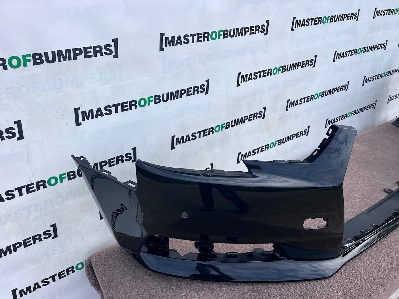 Audi A4 Se Sport Saloon Avant 2016-2018 Front Bumper 4 Pdc No Jets Genuine [a96]