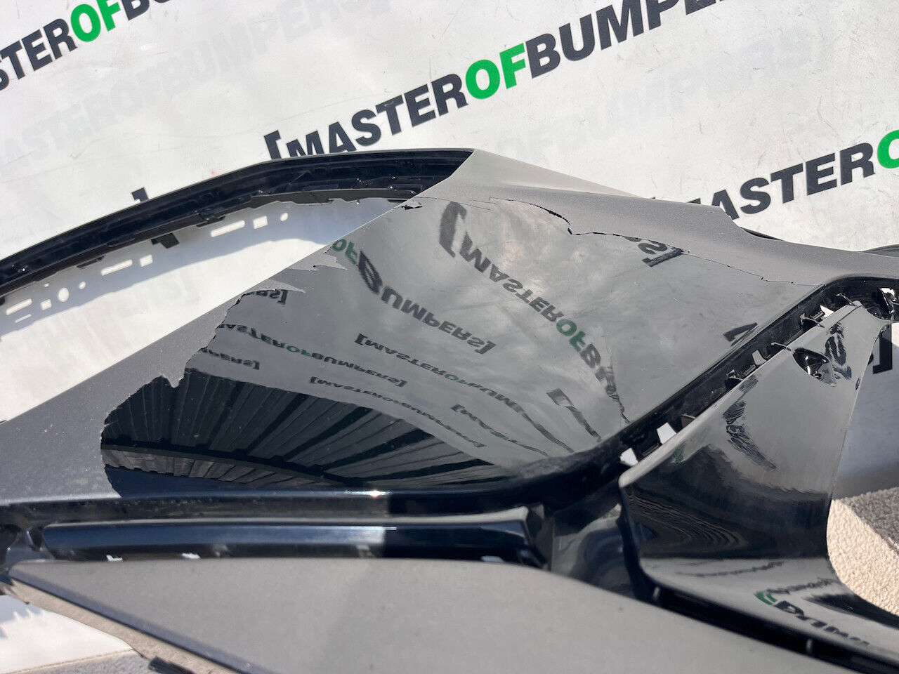 Audi Etron E-tron S Line Suv 2019-2024 Front Bumper 6 Pdc +jets Genuine [a772]