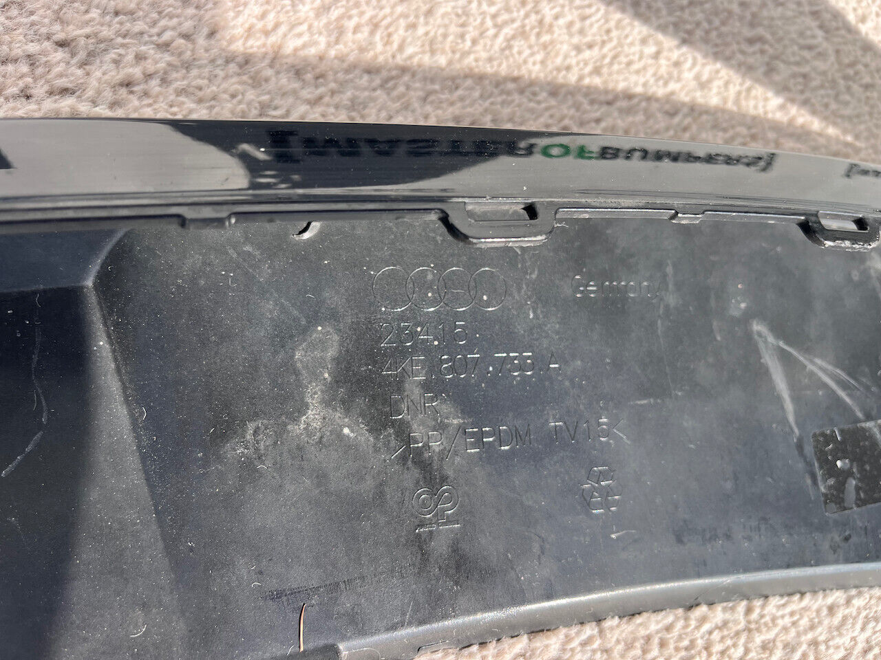 Audi Etron E-tron S Line Suv 2019-2024 Front Bumper 6 Pdc +jets Genuine [a772]