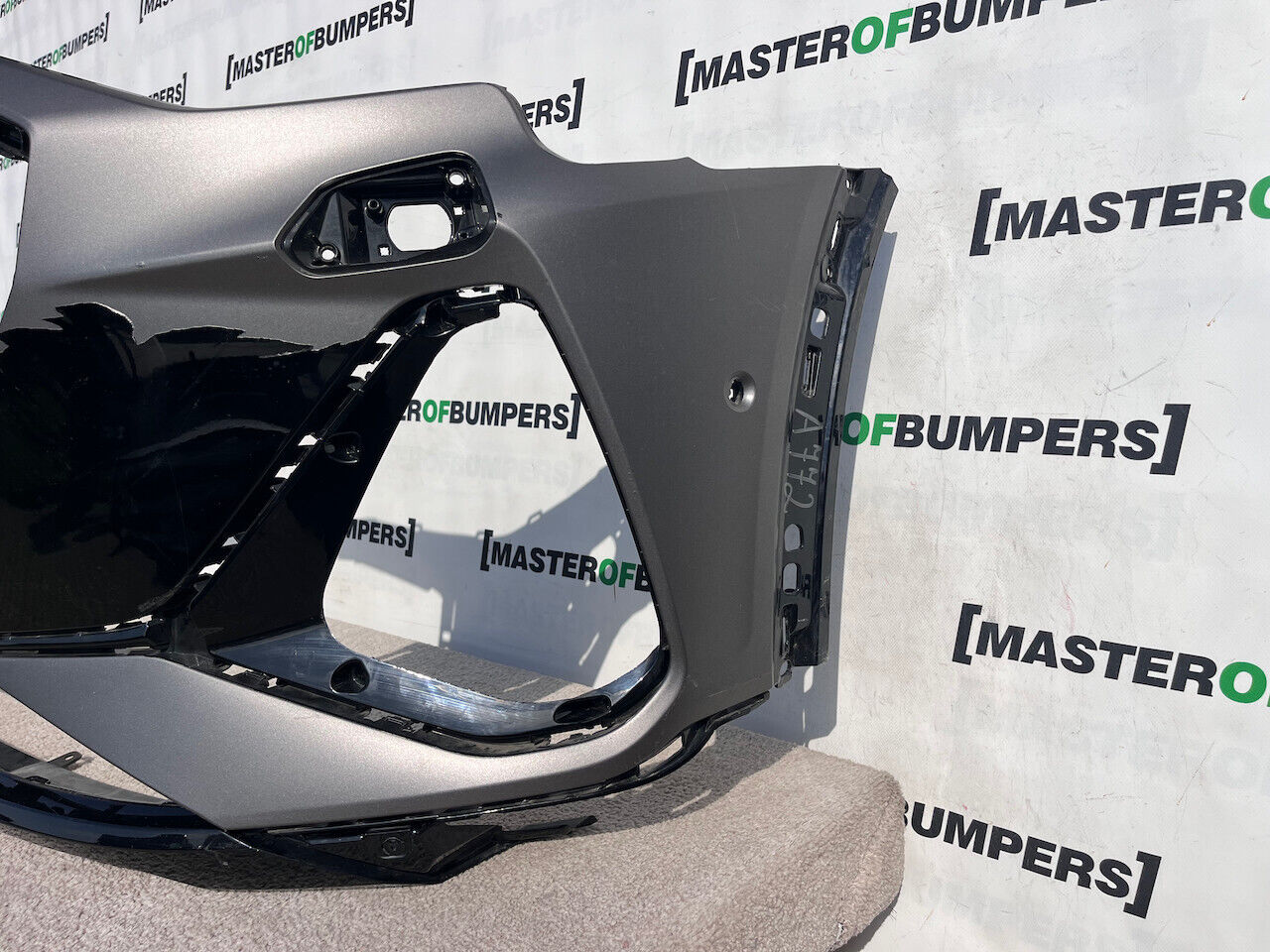 Audi Etron E-tron S Line Suv 2019-2024 Front Bumper 6 Pdc +jets Genuine [a772]