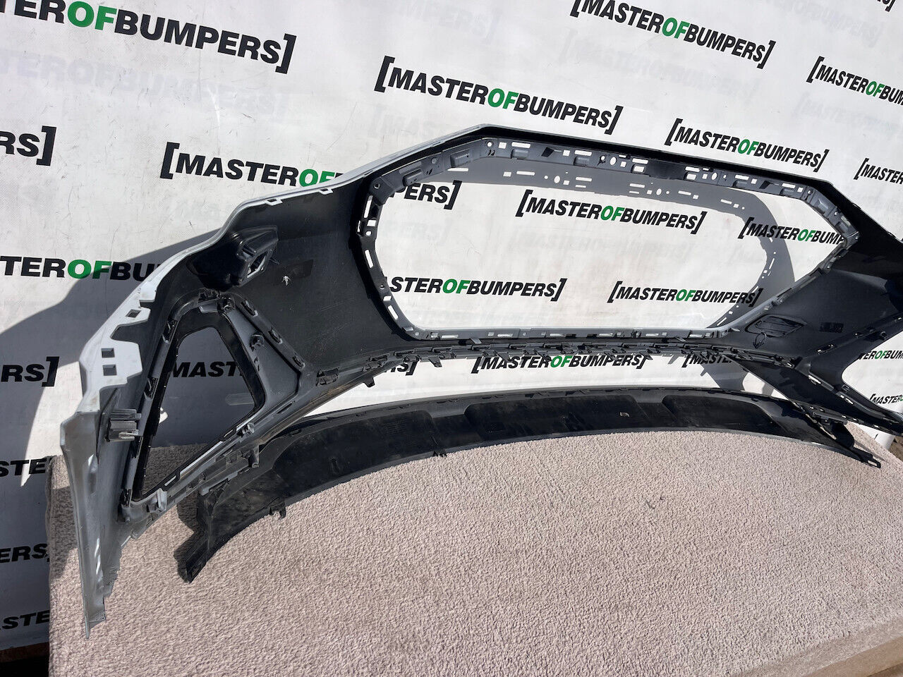 Audi Etron E-tron S Line Suv 2019-2024 Front Bumper 6 Pdc +jets Genuine [a773]