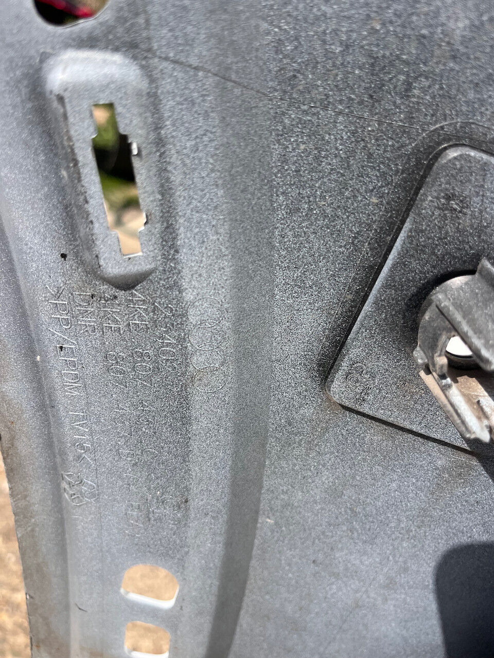 Audi Etron E-tron S Line Suv 2019-2024 Front Bumper 6 Pdc +jets Genuine [a773]