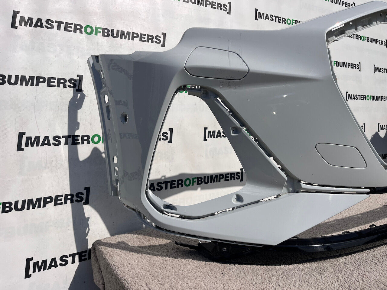 Audi Etron E-tron S Line Suv 2019-2024 Front Bumper 6 Pdc +jets Genuine [a773]