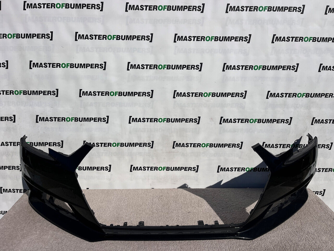 Audi A4 Se Basic Saloon Estate 2016-2018 Front Bumper 6 Pdc Genuine [a784]