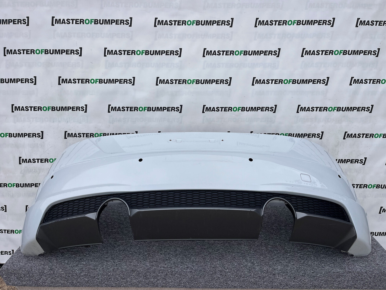 Audi Tt S Line Tts Coupe Cabrio Tfsi 2015-2018 Rear Bumper 4 Pdc Genuine [a807]