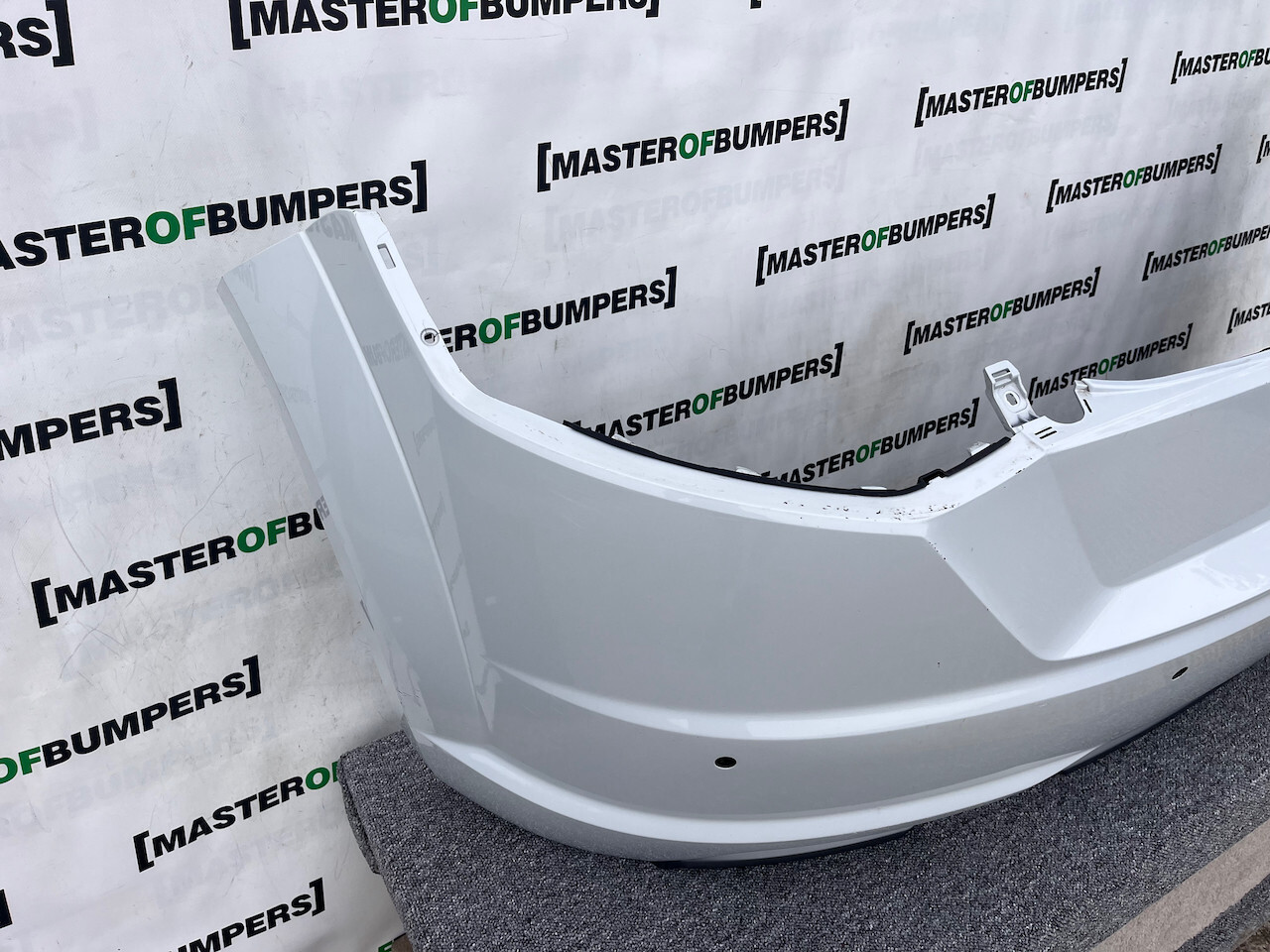 Audi Tt S Line Tts Coupe Cabrio Tfsi 2015-2018 Rear Bumper 4 Pdc Genuine [a807]