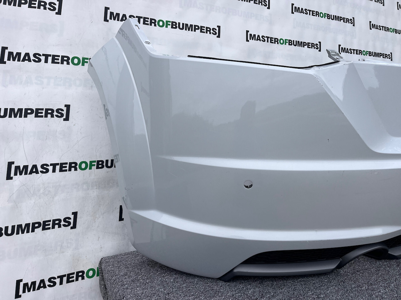 Audi Tt S Line Tts Coupe Cabrio Tfsi 2015-2018 Rear Bumper 4 Pdc Genuine [a807]