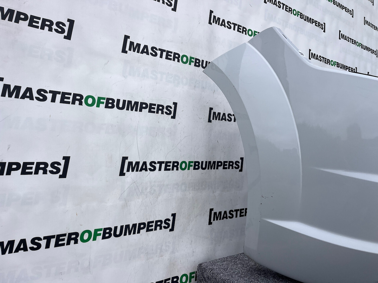 Audi Tt S Line Tts Coupe Cabrio Tfsi 2015-2018 Rear Bumper 4 Pdc Genuine [a807]