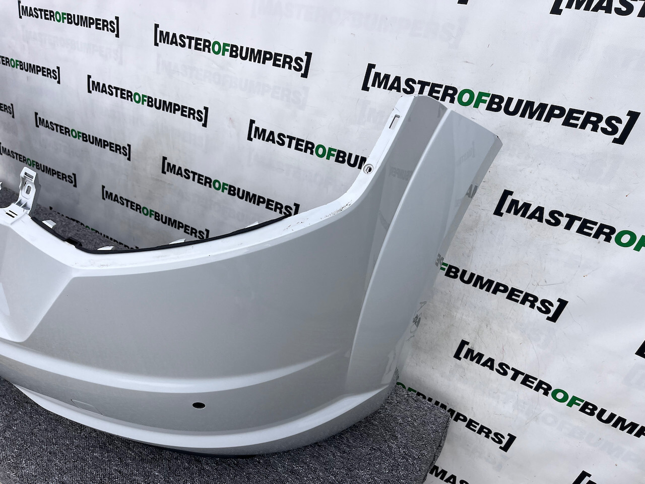 Audi Tt S Line Tts Coupe Cabrio Tfsi 2015-2018 Rear Bumper 4 Pdc Genuine [a807]