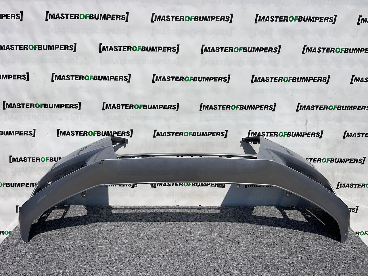 Audi A4 Se Sport B9 Saloon Avant 2016-2018 Front Bumper 4 Pdc Genuine [a834]