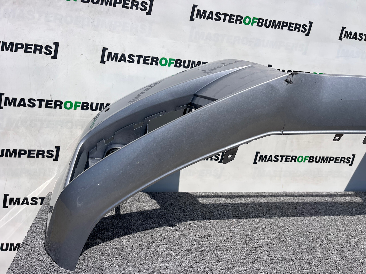 Audi A4 Se Sport B9 Saloon Avant 2016-2018 Front Bumper 4 Pdc Genuine [a834]