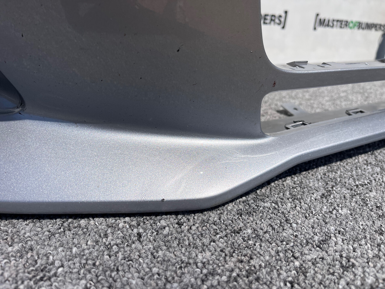 Audi A4 Se Sport B9 Saloon Avant 2016-2018 Front Bumper 4 Pdc Genuine [a834]