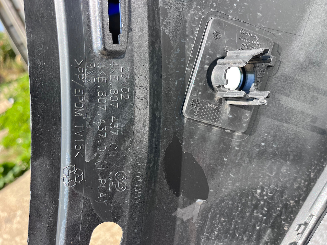 Audi Etron E-tron S Line Suv Sportback 2019-2022 Front Bumper Genuine [a846]