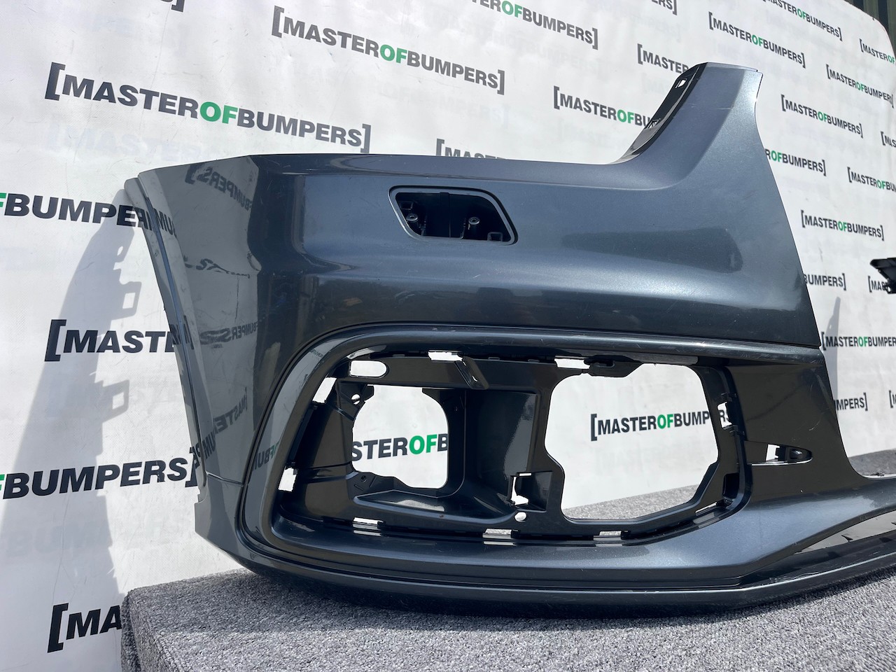 Audi Q3 S-line Suv 2011-2014 Front Bumper No Pdc Genuine [a806]