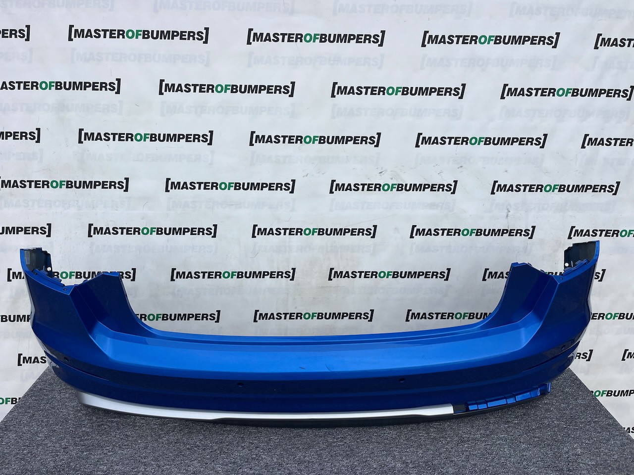 Audi Q2 S Line Mpv 2016-2019 Rear Bumper Blue W/diffuser 4 Pdc Genuine [a819]