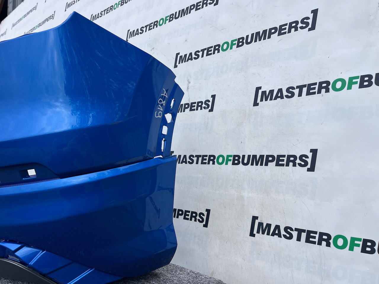 Audi Q2 S Line Mpv 2016-2019 Rear Bumper Blue W/diffuser 4 Pdc Genuine [a819]