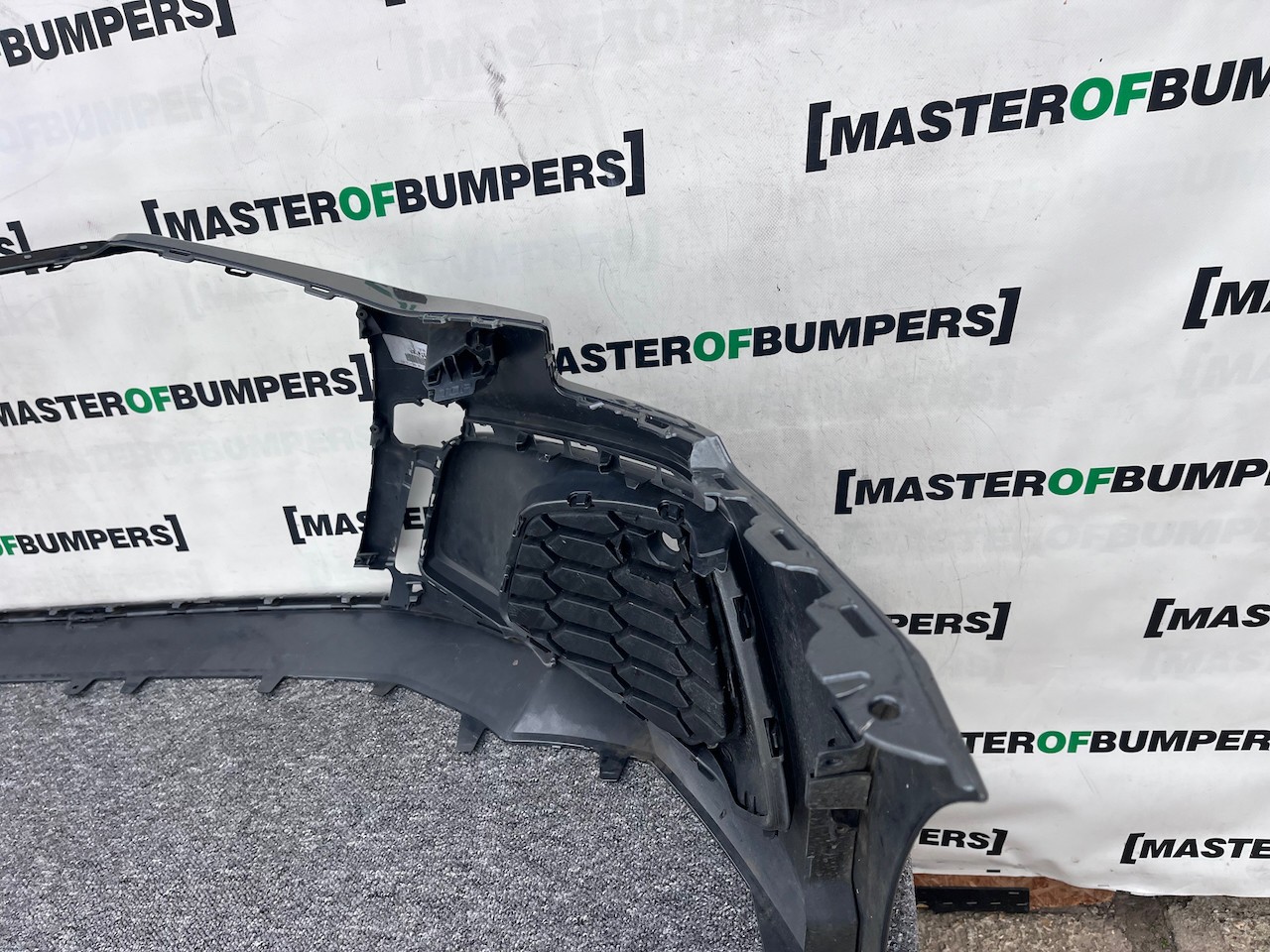 Audi A3 S-line 8y Hatchback 2020-20223 Front Bumper 6 Pdc Genuine [a853]