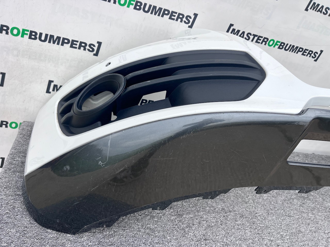 Audi Q5 Se Quattro Suv Mk1 2008-2011 Front Bumper 4 Pdc Genuine [a864]