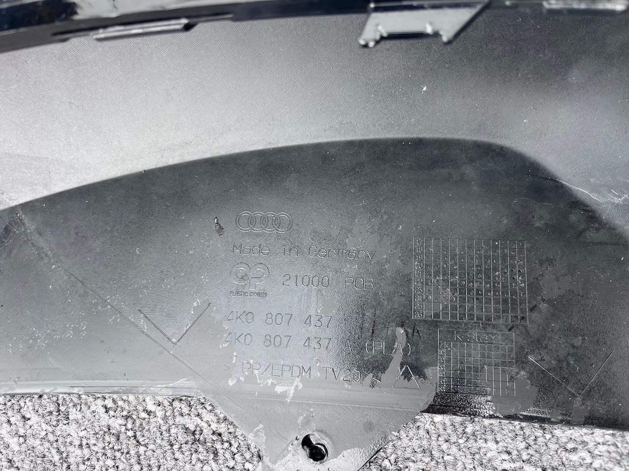 Audi A6 Se Sport C8 Saloon Estate 2019-2024 Front Bumper 6 Pdc Genuine [a873]