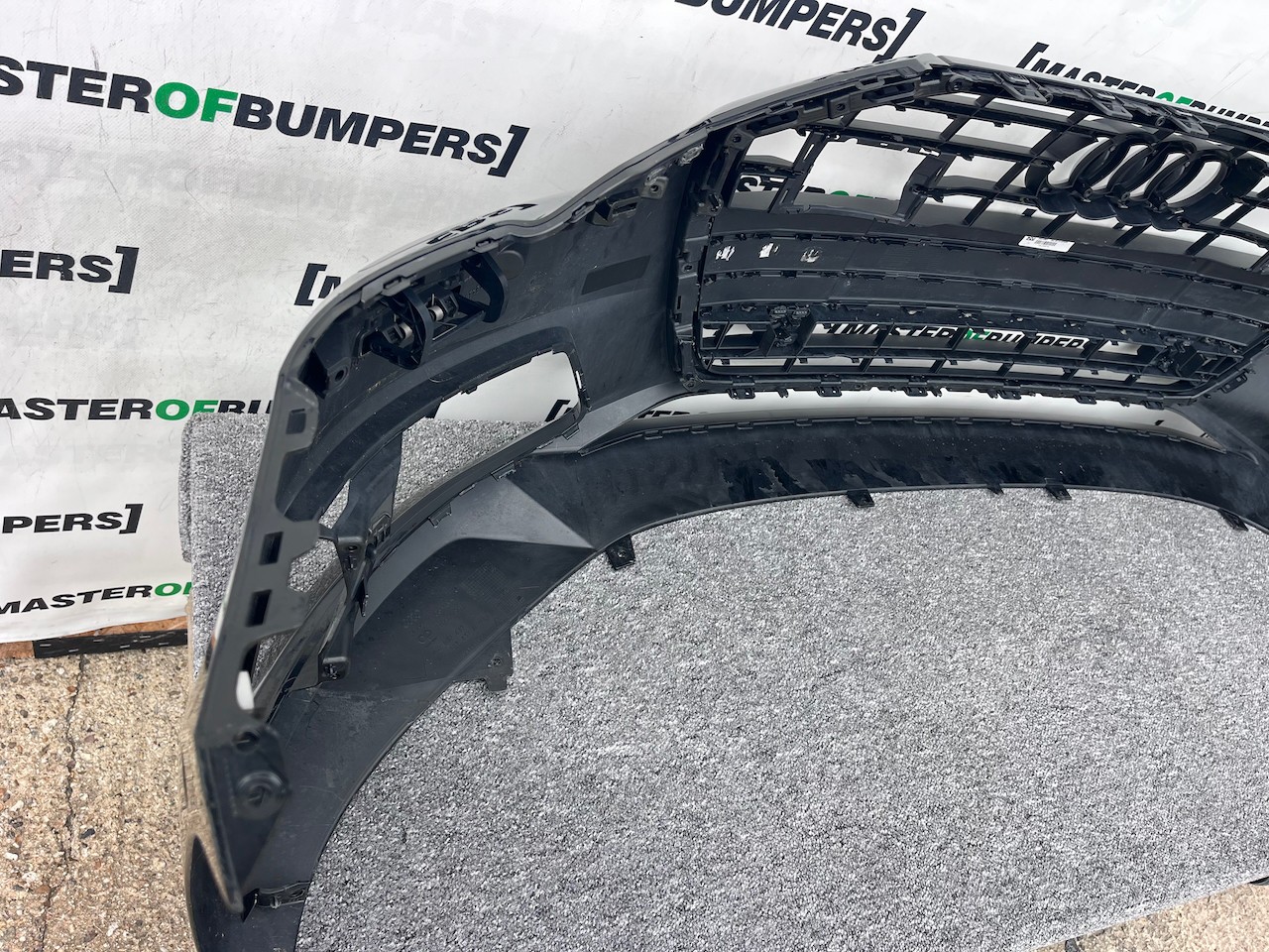 Audi A6 Sport Se C8 Saloon Estate 2019-2022 Front Bumper 6 Pdc Genuine [a880]