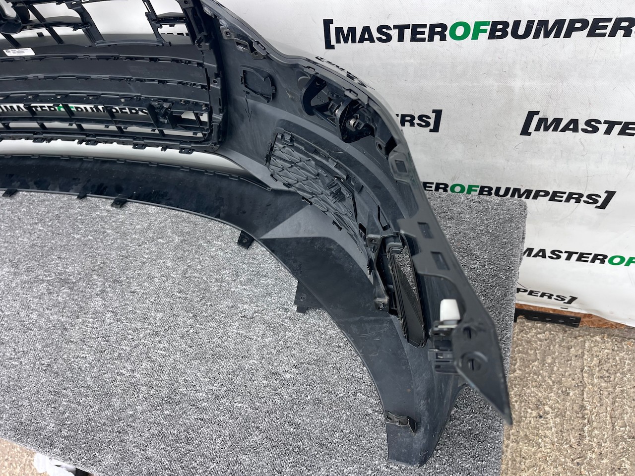 Audi A6 Sport Se C8 Saloon Estate 2019-2022 Front Bumper 6 Pdc Genuine [a880]