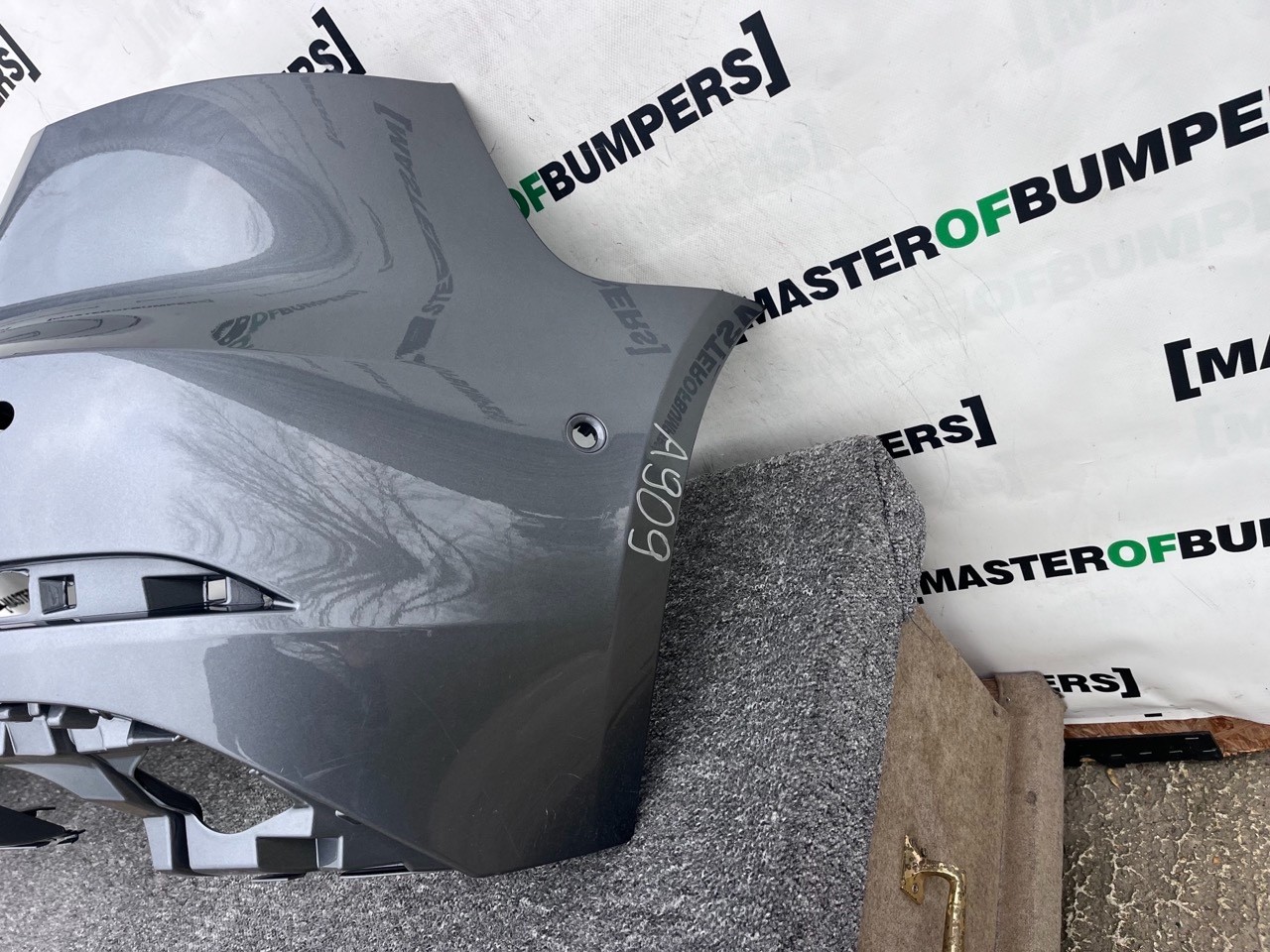 Audi A3 Se Sport Hatchback V8 Lift 2016-2019 Rear Bumper 6 Pdc Genuine [a909]