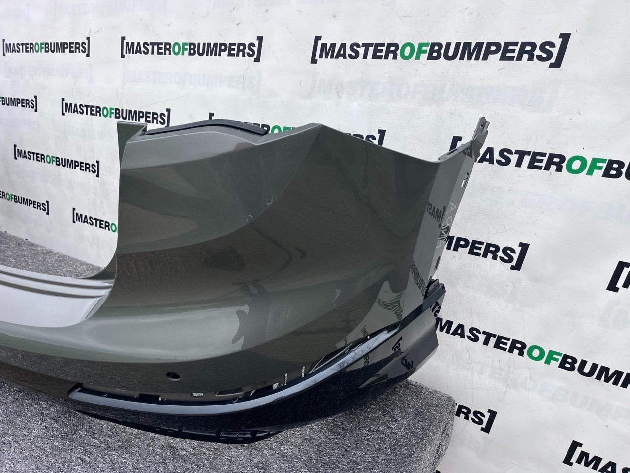 Audi Q3 Sport Mk2 2018-2024 Rear Bumper 4 Pdc Genuine [a914]