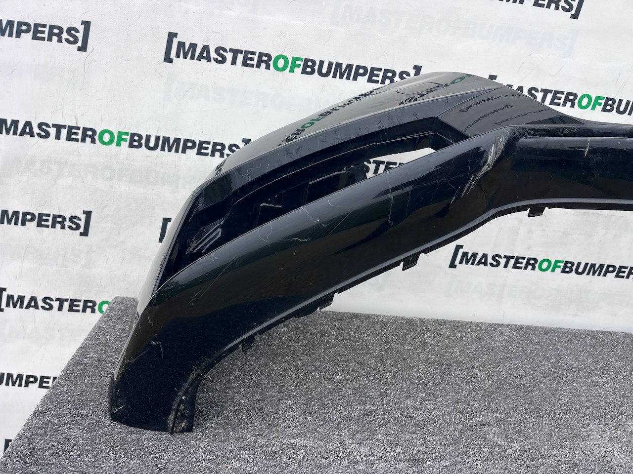 Audi A1 S-line Hatchback Lift 2015-2018 Front Bumper No Pdc Jets Genuine [a922]