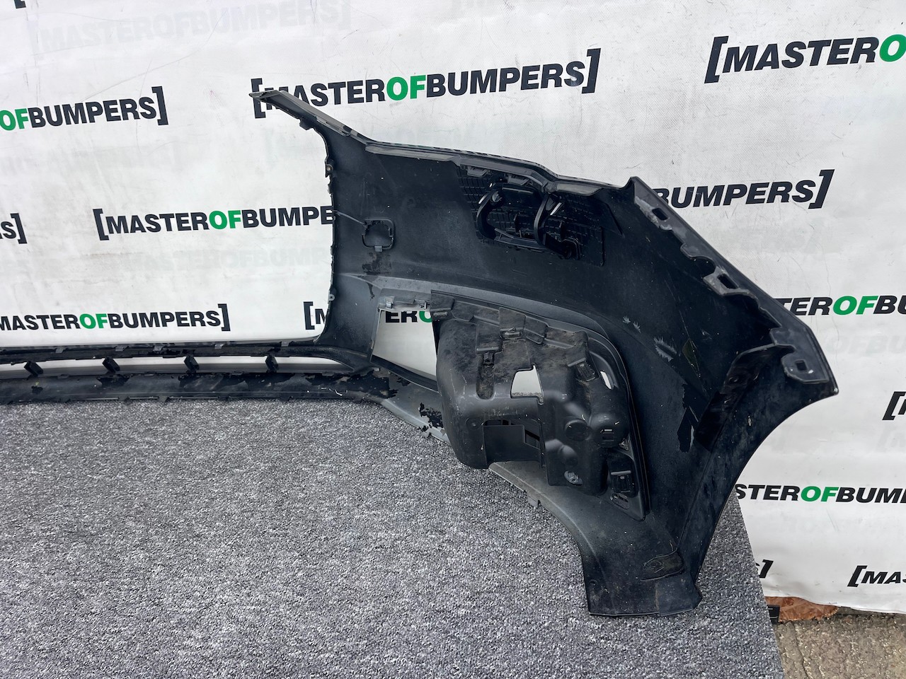 Audi A1 S-line Hatchback Lift 2015-2018 Front Bumper No Pdc Jets Genuine [a922]