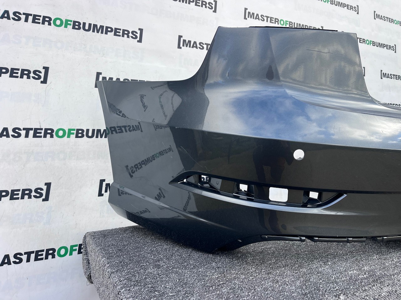 Audi A3 S Line S3 Saloon Only 4 Door 2016-2019 Rear Bumper 4 Pdc Genuine [a939]