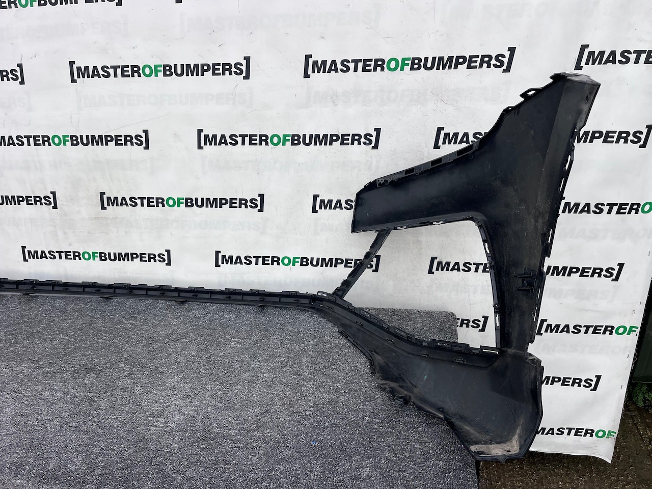 Audi Q8 S Line Sq8 Edition Suv 2019-2023 Front Bumper 6 Pdc Genuine [a949]