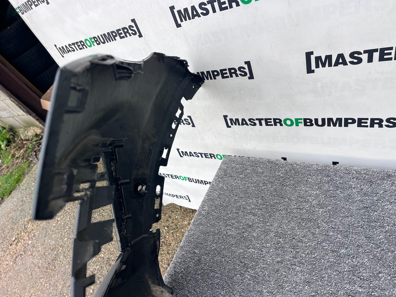 Audi Q8 S Line Sq8 Edition Suv 2019-2023 Front Bumper 6 Pdc Genuine [a949]