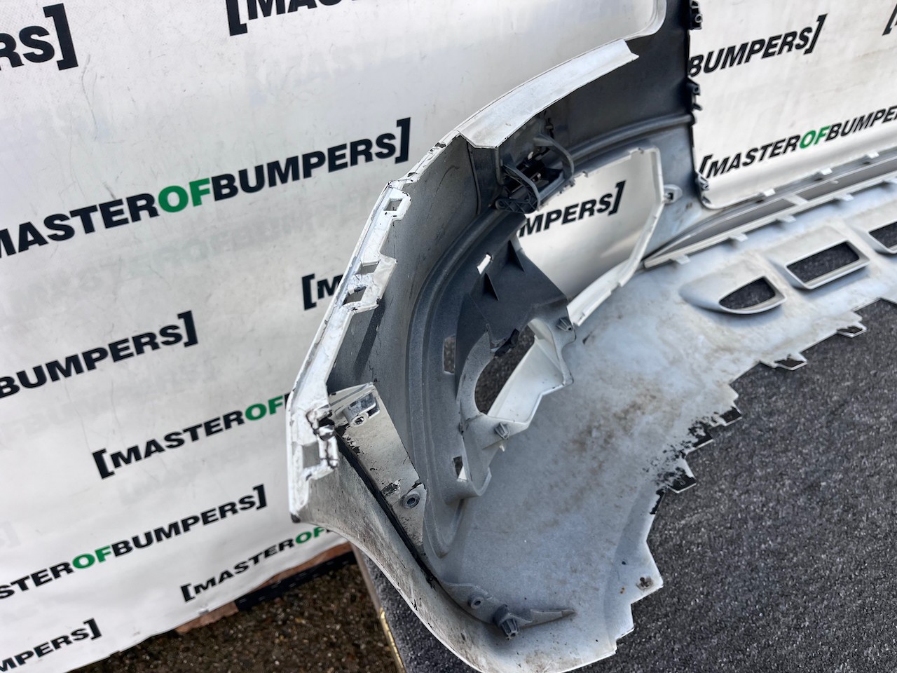 Audi Q5 S-line Quattro Suv Mk1 Lift 2012-2016 Front Bumper 4 Pdc Genuine [a950]