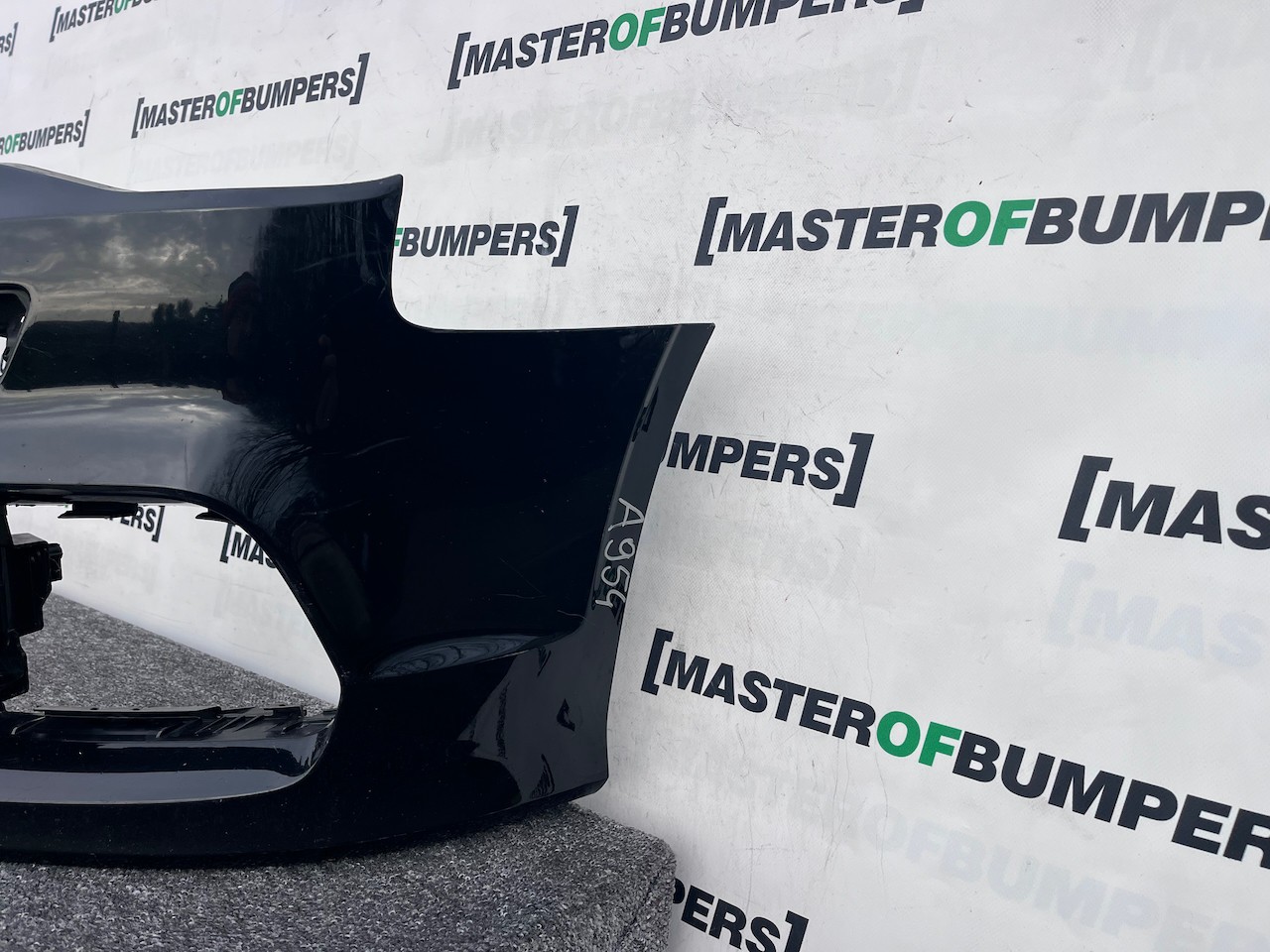 Audi A3 S Line S3 Saloon Cabrio 8v 2013-2016 Front Bumper No Pdc Genuine [a954]