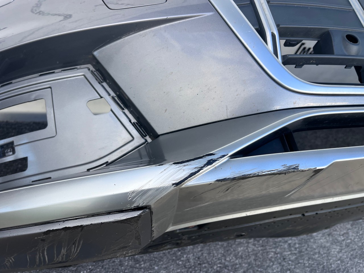 Audi A6 Allroad Avant Estate C8 2019-2023 Front Bumper 6 Pdc Genuine [a962]