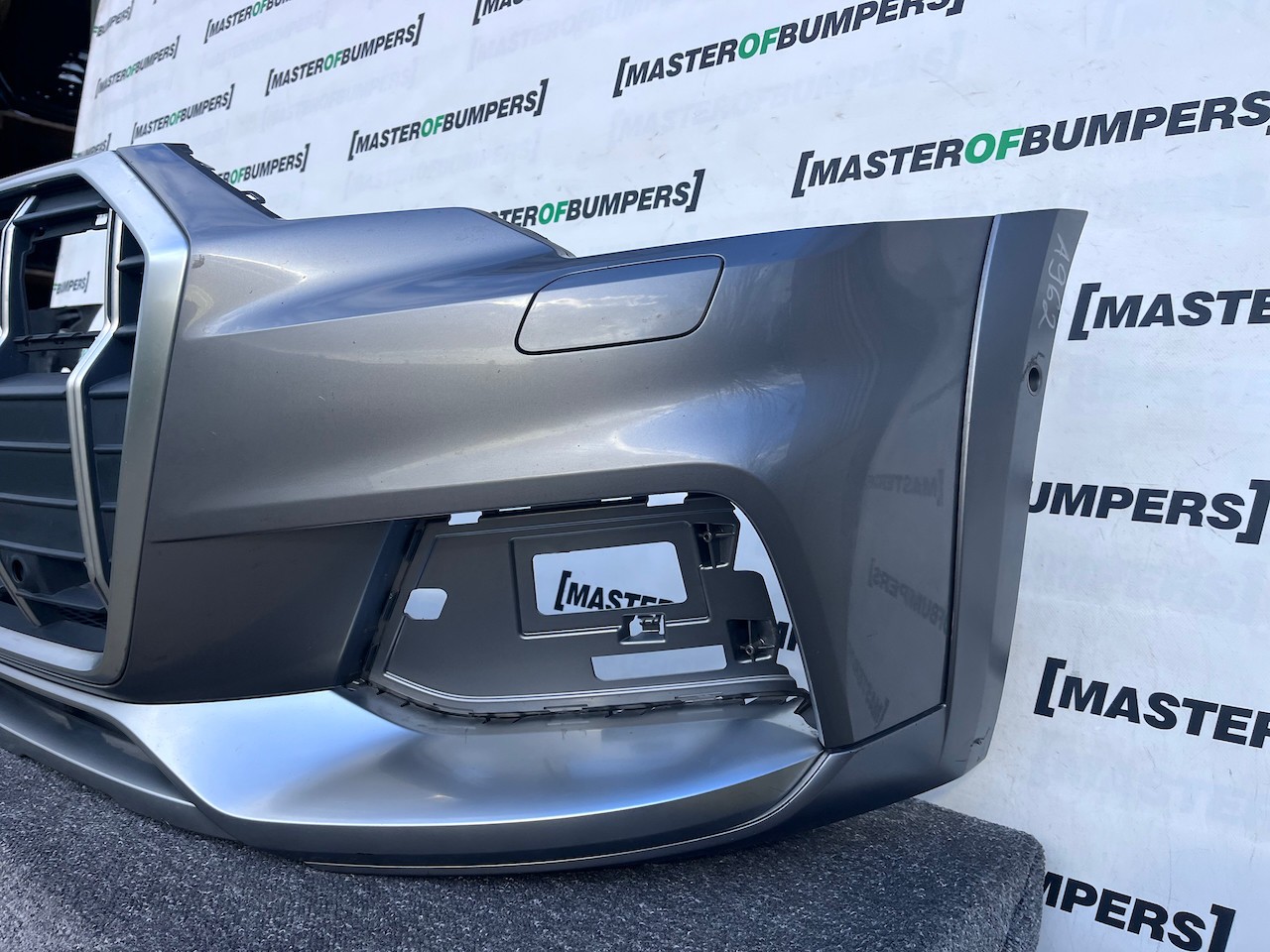 Audi A6 Allroad Avant Estate C8 2019-2023 Front Bumper 6 Pdc Genuine [a962]