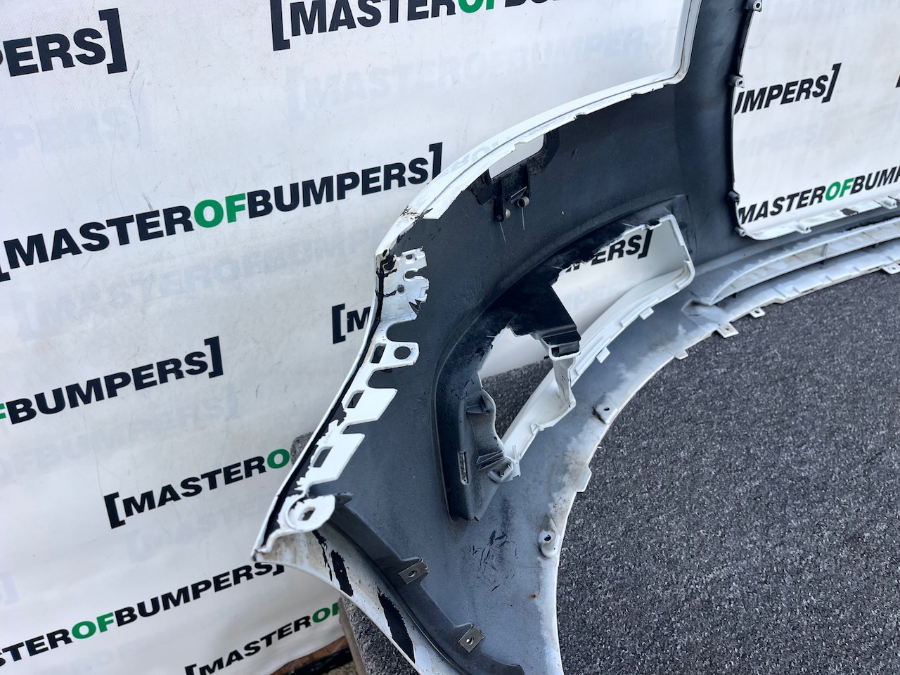 Audi A3 S-line Hatchback 5 Door 2009-2012 Front Bumper No Pdc Genuine [a963]