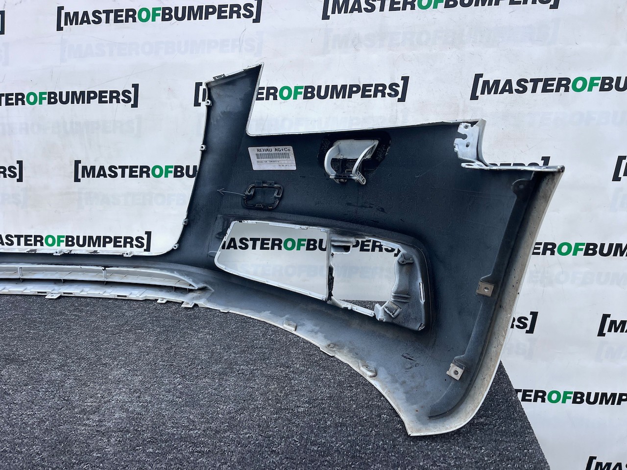 Audi A3 S-line Hatchback 5 Door 2009-2012 Front Bumper No Pdc Genuine [a963]